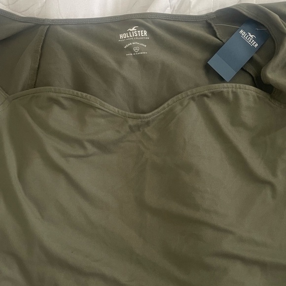 🆕 Hollister Top - Picture 3 of 4